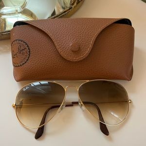 **SOLD** Ray-ban RB3025 62 Original Aviator Brown Gradient Polished Gold frame
